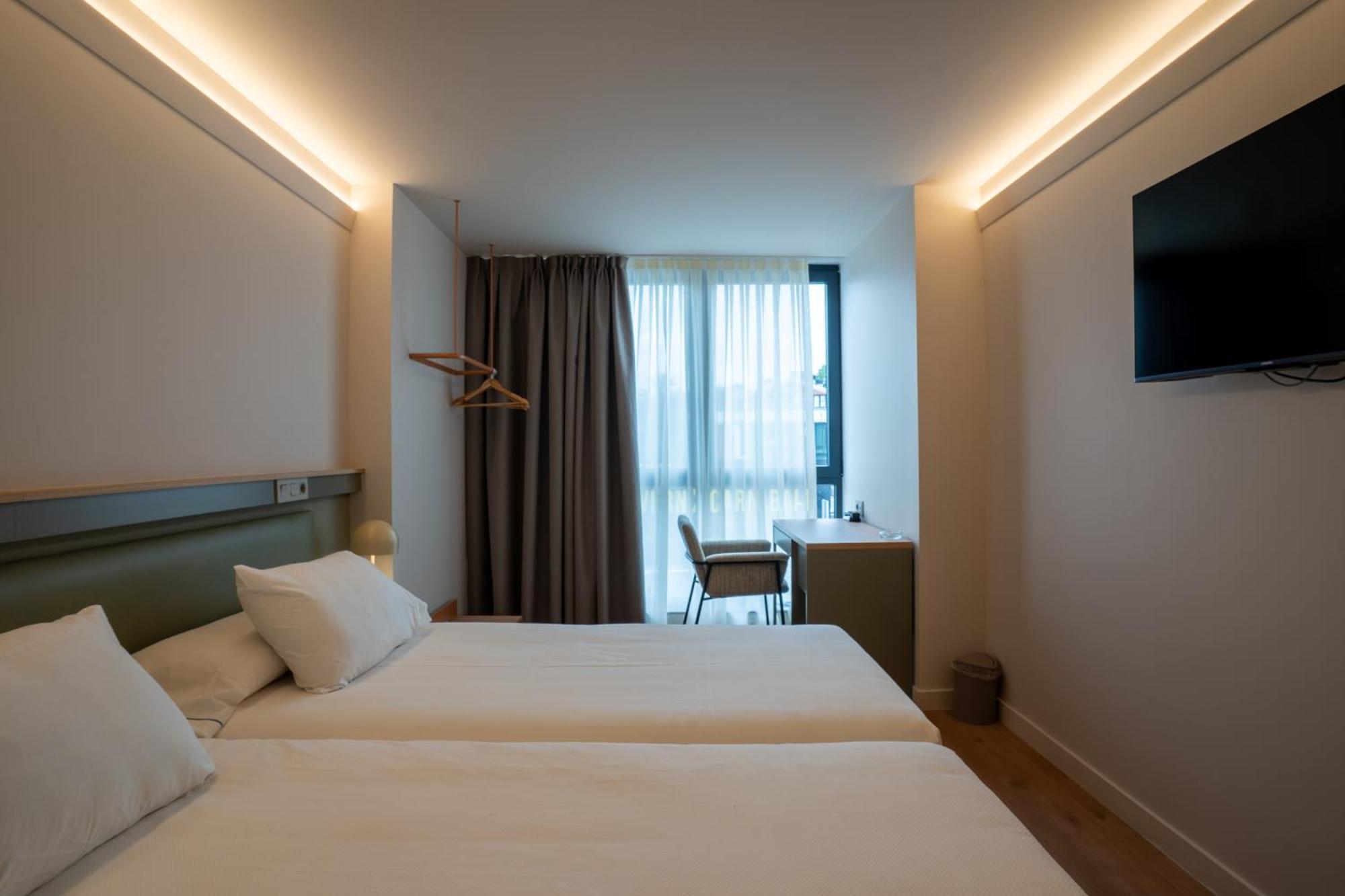 Hotel Los Pasiegos Hoznayo Bagian luar foto